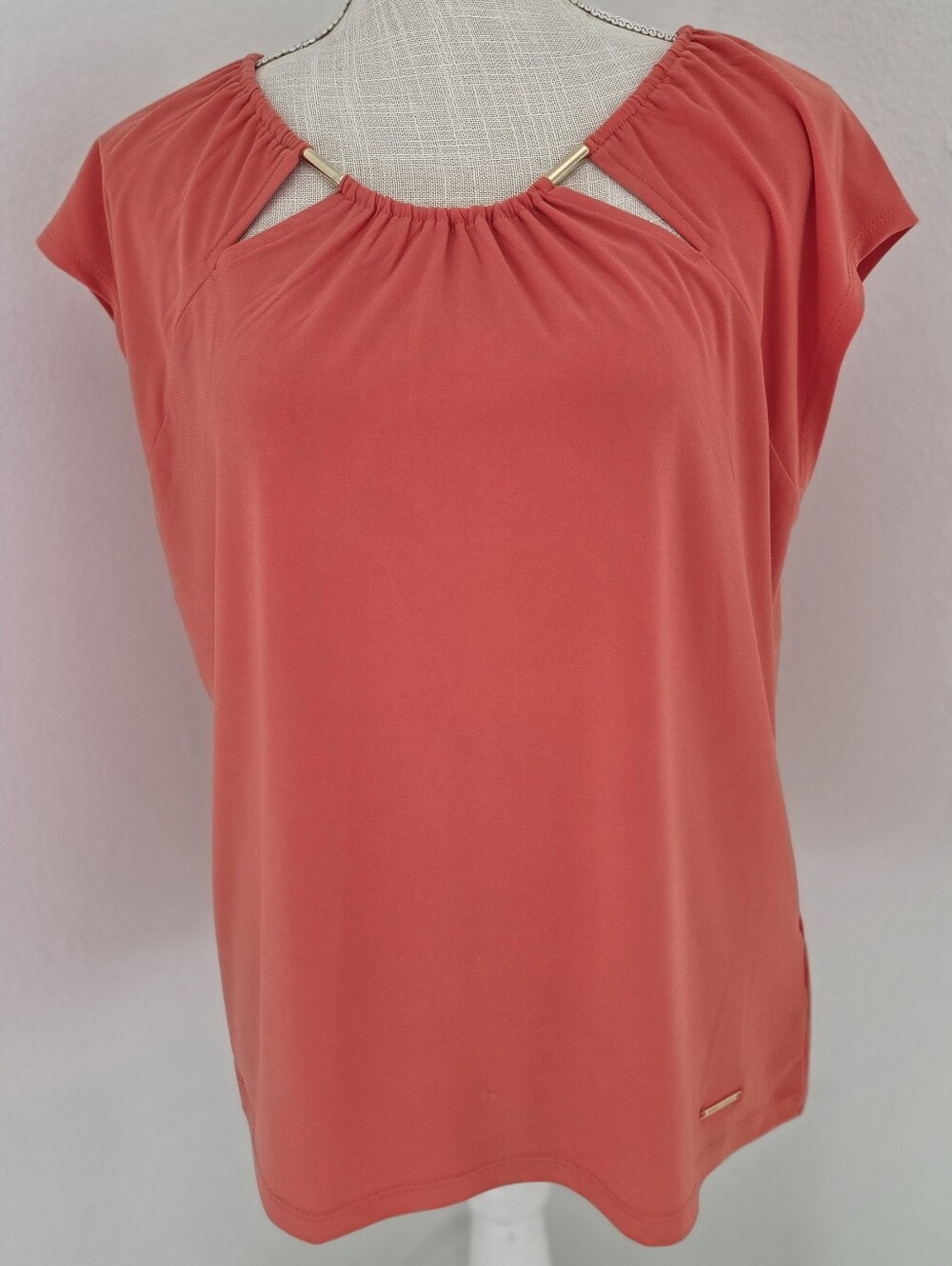 Nine West Coral Short Sleeve Keyhole Neck Top